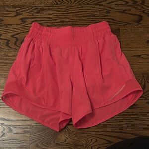 Lululemon Athletica Coral Pink Hotty Hot Shorts 4”